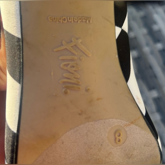 Fioni Peep Toe Striped Heeled Pumps EUC! LIKE NEW!​​ - Picture 6 of 6